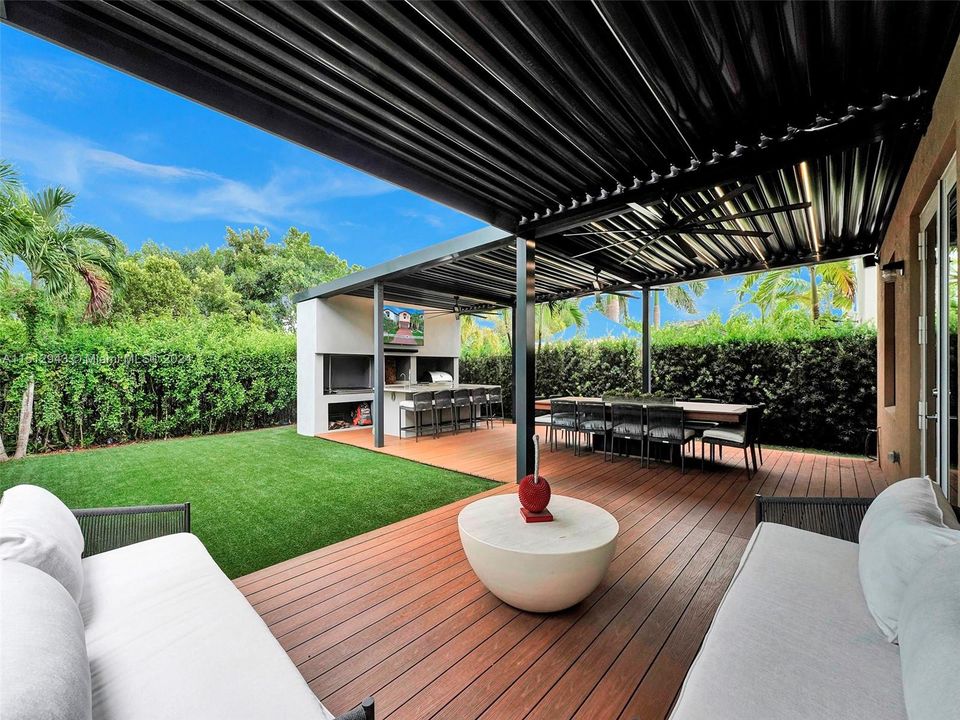 最近租的: $7,000 (4 贝兹, 3 浴室, 2650 平方英尺)