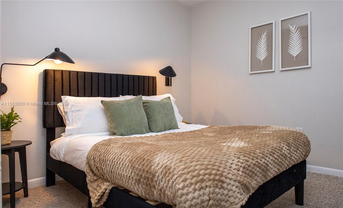 For Rent: $3,700 (3 beds, 2 baths, 1183 Square Feet)