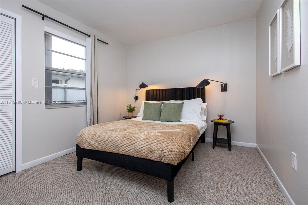 For Rent: $3,700 (3 beds, 2 baths, 1183 Square Feet)