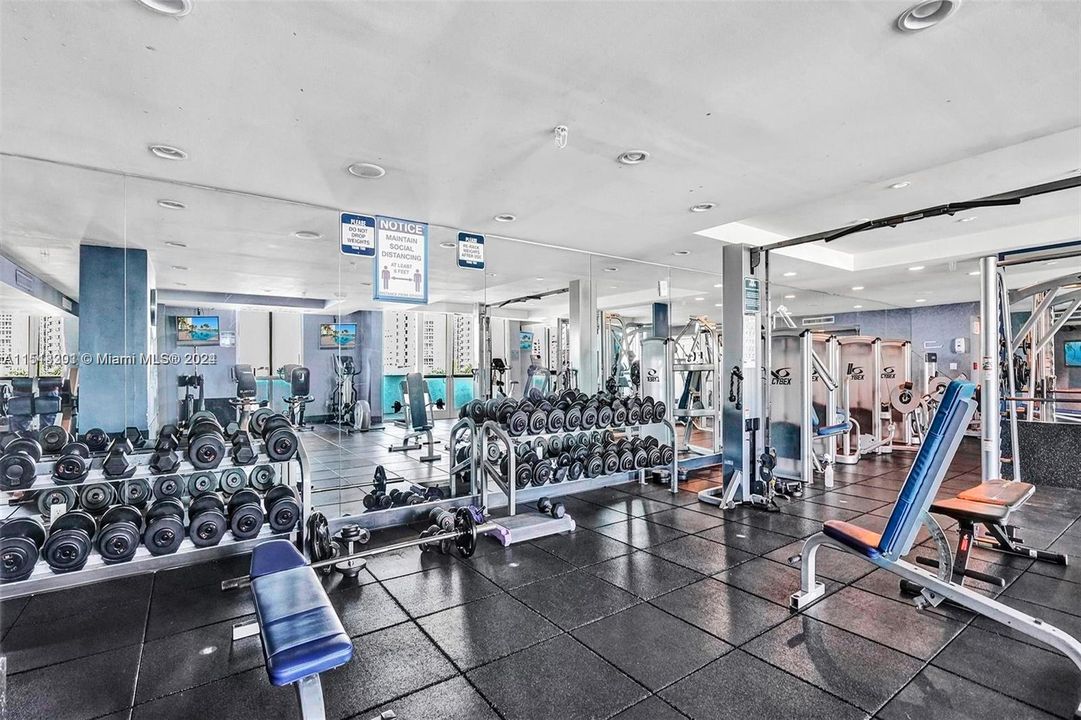 Недавно продано: $580,000 (2 спален, 2 ванн, 1251 Квадратных фут)