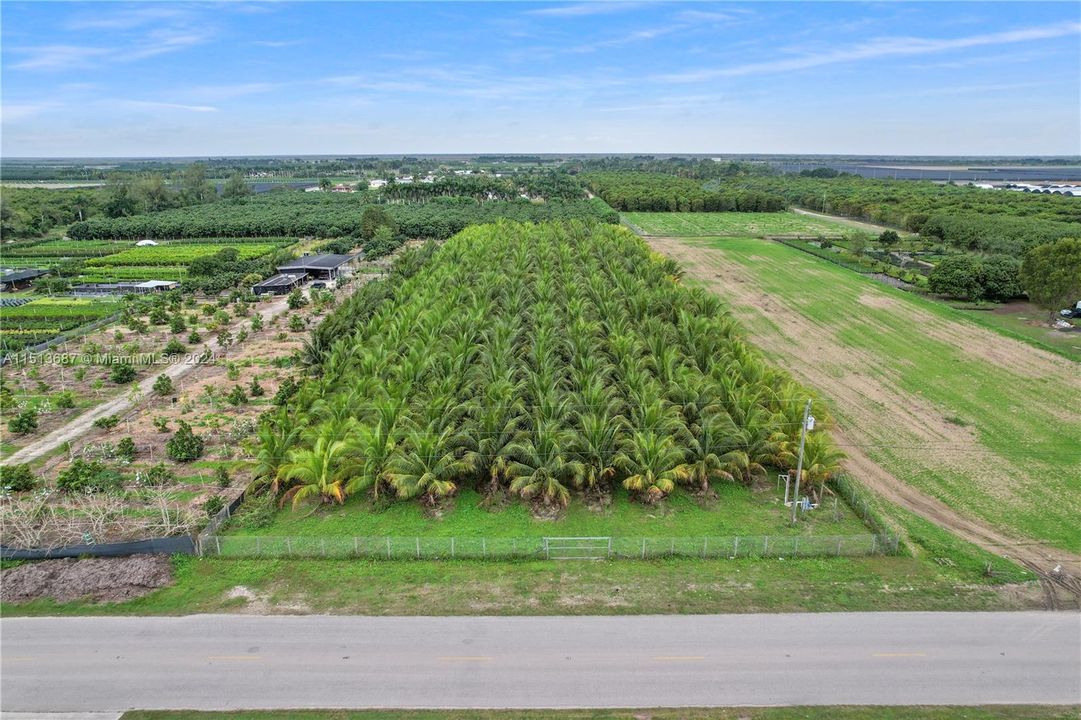 最近售出: $549,000 (0 贝兹, 0 浴室, 0 平方英尺)