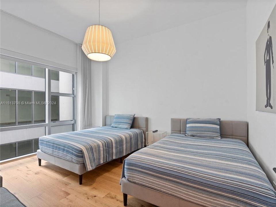 Recently Rented: $10,000 (2 beds, 2 baths, 1255 Square Feet)