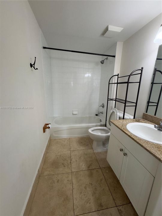 最近租的: $2,650 (2 贝兹, 2 浴室, 942 平方英尺)
