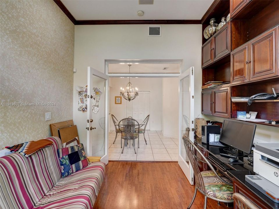 Recently Sold: $2,295,000 (4 beds, 4 baths, 3611 Square Feet)