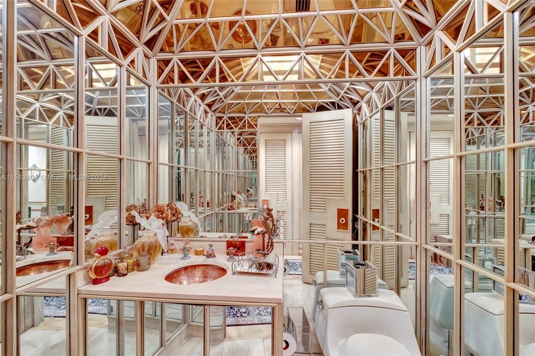 Recently Sold: $350,000 (4 beds, 4 baths, 3225 Square Feet)