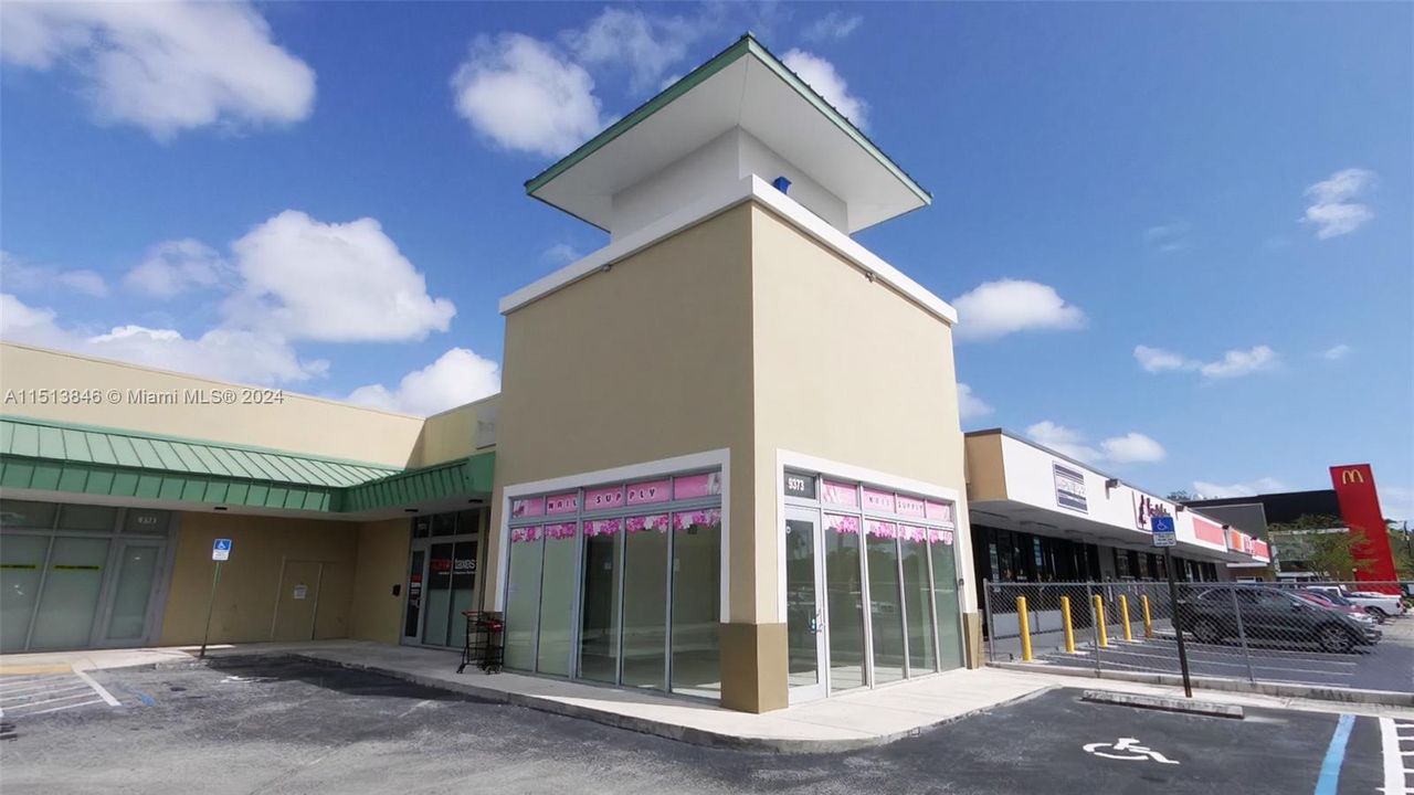 Recently Rented: $3,850 (0 beds, 0 baths, 0 Square Feet)