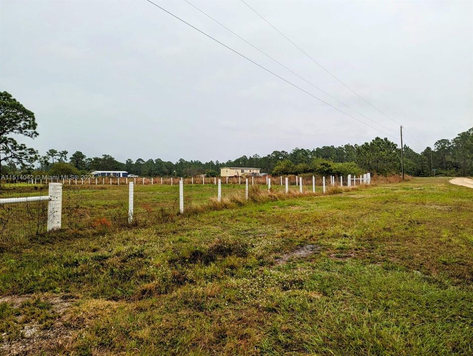 En Venta: $150,000 (2.65 acres)