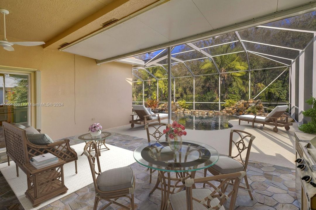 Recently Sold: $745,000 (4 beds, 3 baths, 2298 Square Feet)