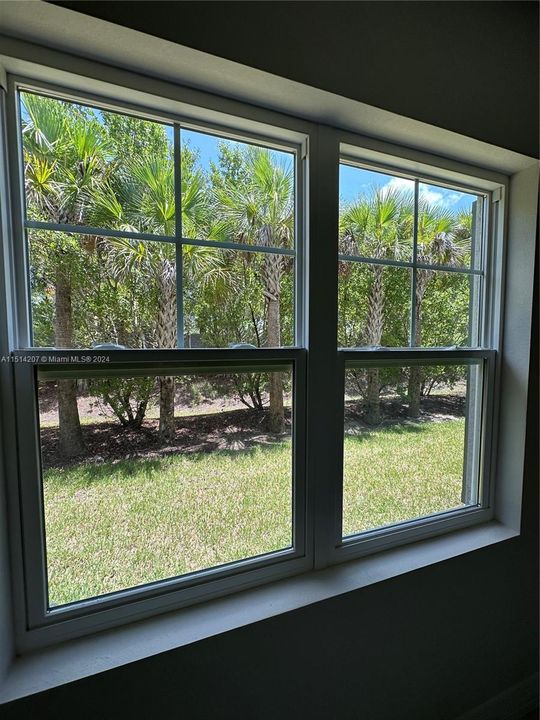 Recently Rented: $3,800 (3 beds, 2 baths, 2000 Square Feet)