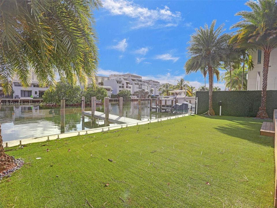 En Venta: $8,500,000 (5 camas, 5 baños, 4421 Pies cuadrados)