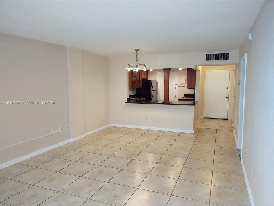Recently Sold: $178,000 (1 beds, 1 baths, 846 Square Feet)
