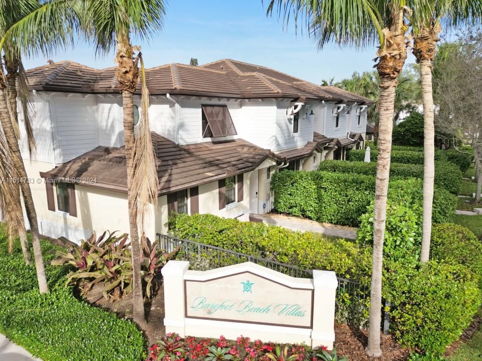 Recently Sold: $949,000 (3 beds, 2 baths, 1635 Square Feet)