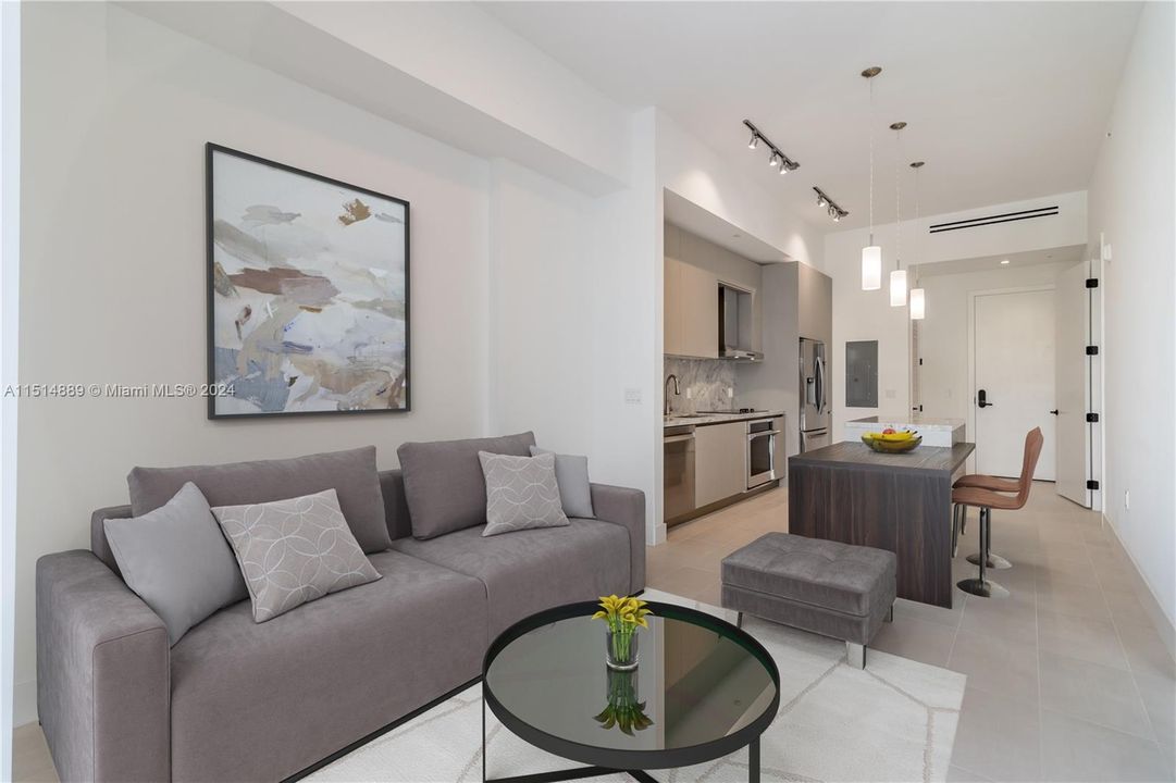 Recently Sold: $639,000 (1 beds, 1 baths, 751 Square Feet)