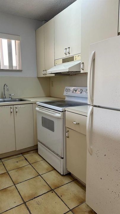 Recently Rented: $1,500 (1 beds, 1 baths, 580 Square Feet)