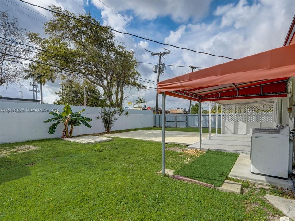 Recently Sold: $709,900 (4 beds, 3 baths, 1432 Square Feet)