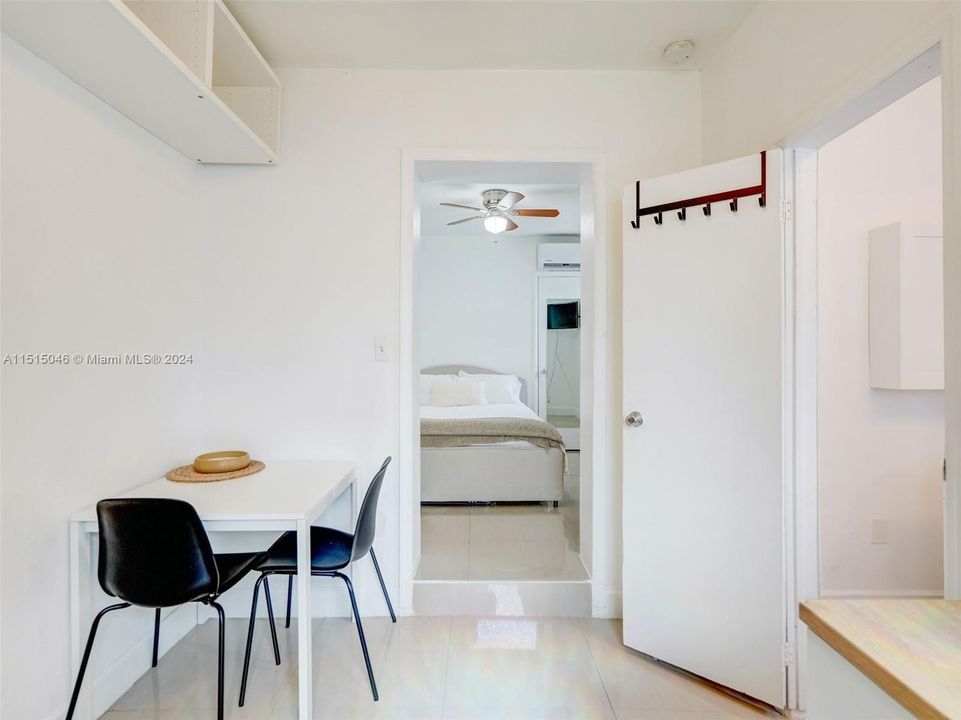 Recently Sold: $709,900 (4 beds, 3 baths, 1432 Square Feet)