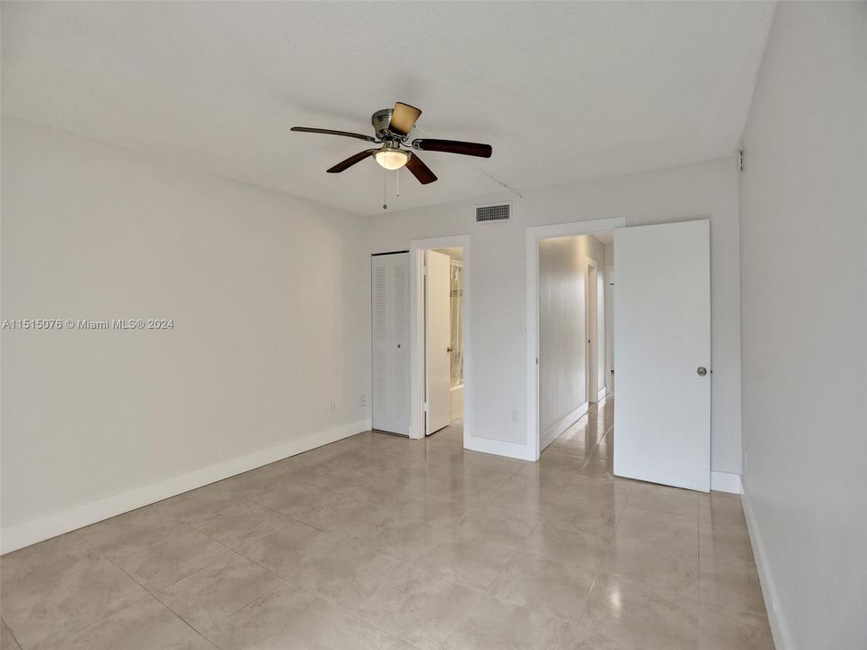 Recently Rented: $2,500 (2 beds, 2 baths, 1113 Square Feet)