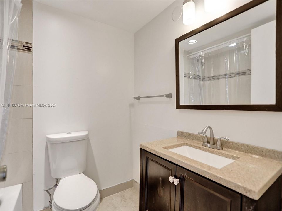 Recently Rented: $2,500 (2 beds, 2 baths, 1113 Square Feet)