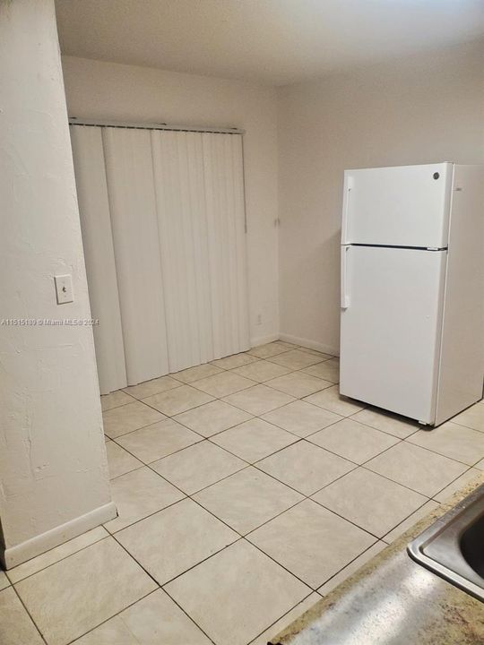 For Rent: $1,200 (2 beds, 1 baths, 0 Square Feet)