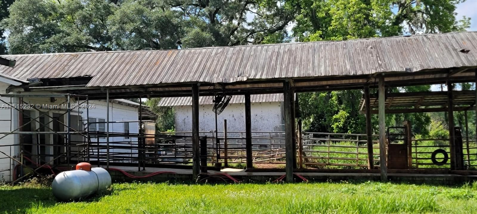 Vendido Recientemente: $2,300,000 (0 camas, 0 baños, 0 Pies cuadrados)