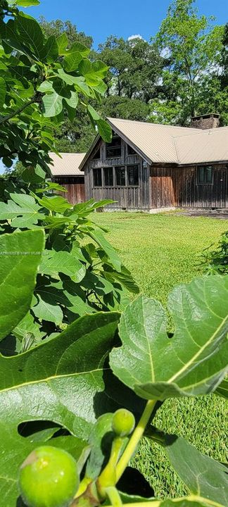 Vendido Recientemente: $2,300,000 (0 camas, 0 baños, 0 Pies cuadrados)