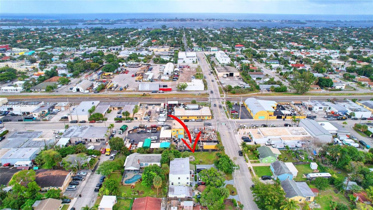 Recently Sold: $1,399,900 (0 beds, 0 baths, 3500 Square Feet)