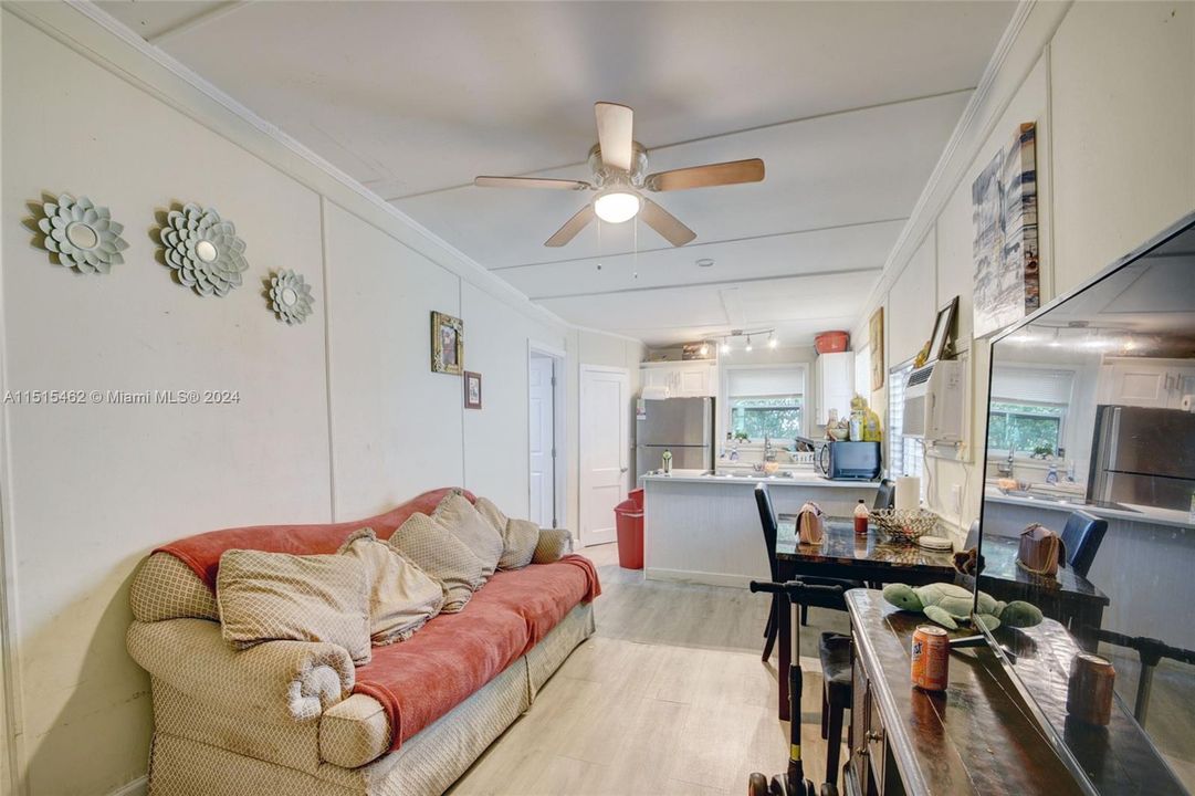 Recently Sold: $1,399,900 (0 beds, 0 baths, 3500 Square Feet)