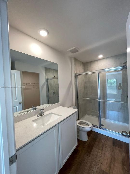 出租: $2,800 (3 贝兹, 2 浴室, 1461 平方英尺)
