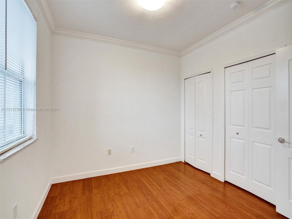 最近售出: $680,000 (4 贝兹, 3 浴室, 2306 平方英尺)