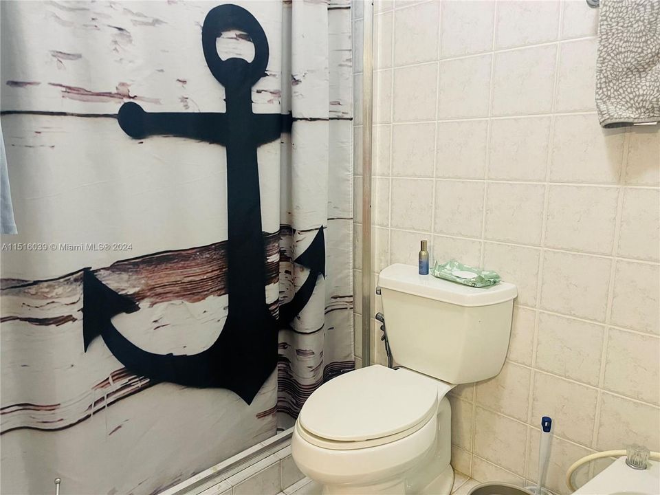 Vendido Recientemente: $330,000 (2 camas, 2 baños, 1020 Pies cuadrados)