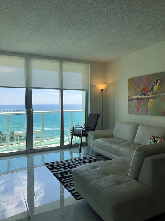 Recently Sold: $670,000 (2 beds, 2 baths, 1236 Square Feet)