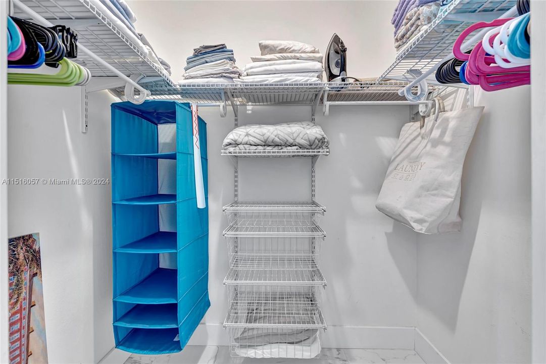 Recently Sold: $670,000 (2 beds, 2 baths, 1236 Square Feet)