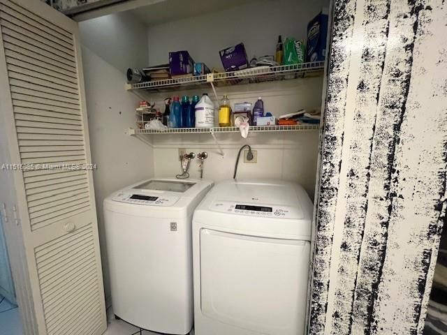 Recently Sold: $349,000 (2 beds, 2 baths, 1785 Square Feet)