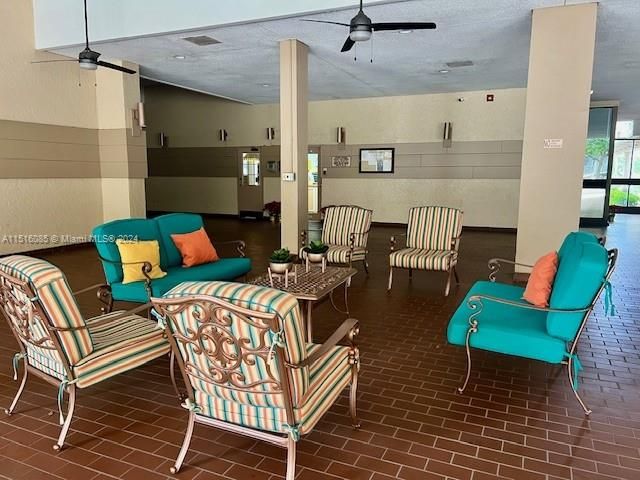 Recently Sold: $349,000 (2 beds, 2 baths, 1785 Square Feet)