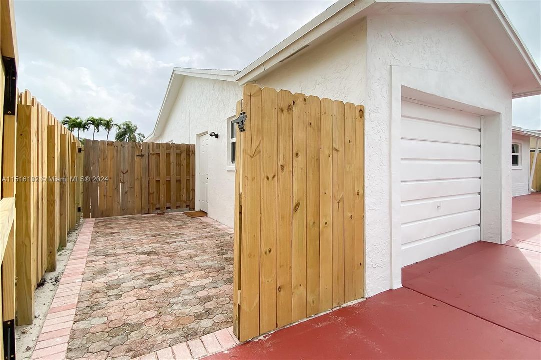 Недавно арендовано: $1,300 (0 спален, 1 ванн, 250 Квадратных фут)