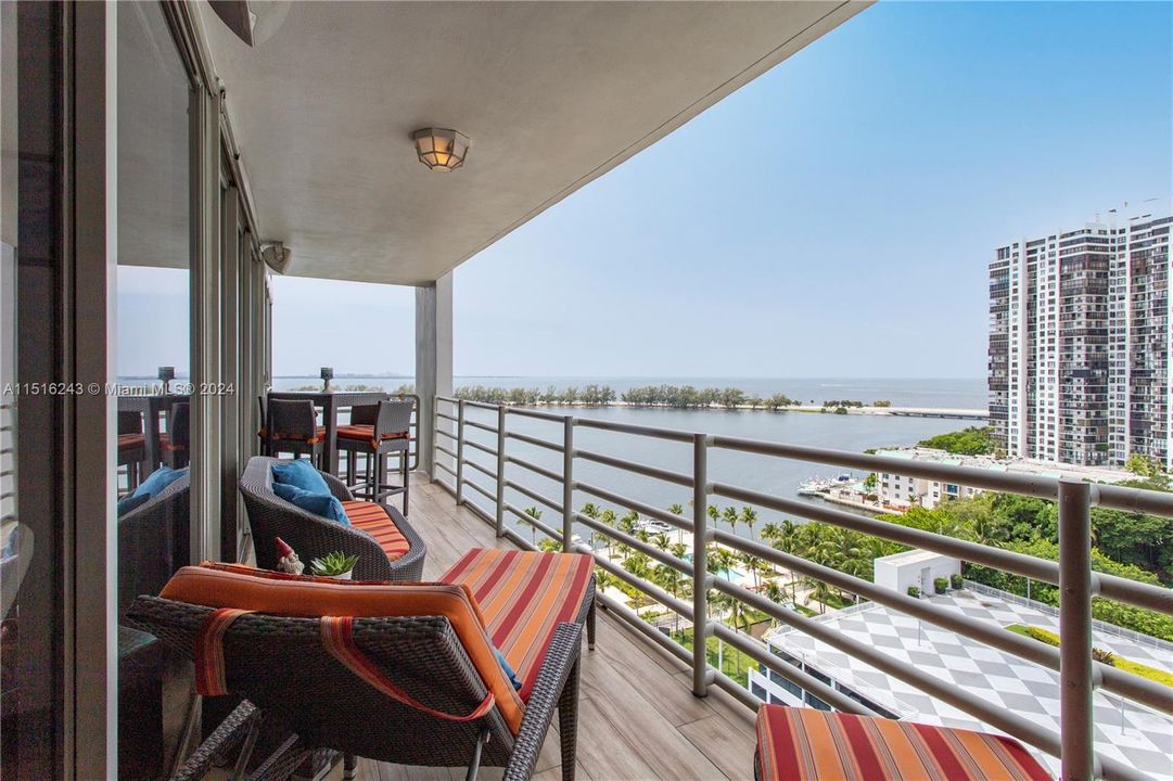 Недавно продано: $1,349,000 (3 спален, 3 ванн, 2149 Квадратных фут)