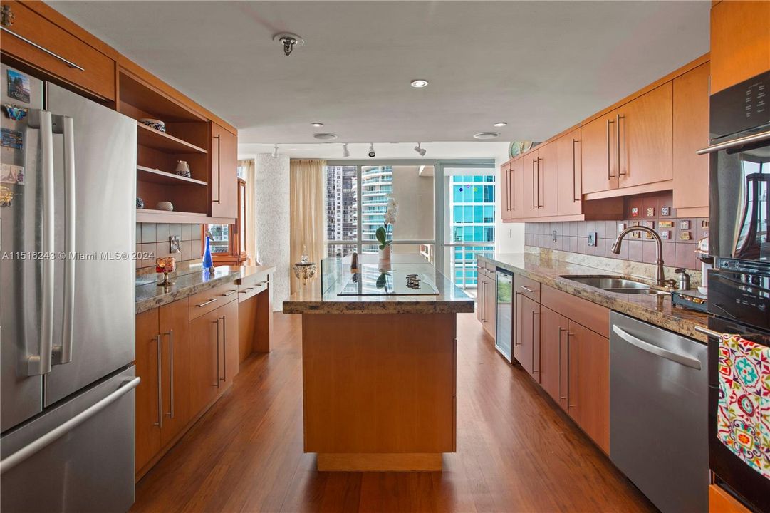 Недавно продано: $1,349,000 (3 спален, 3 ванн, 2149 Квадратных фут)