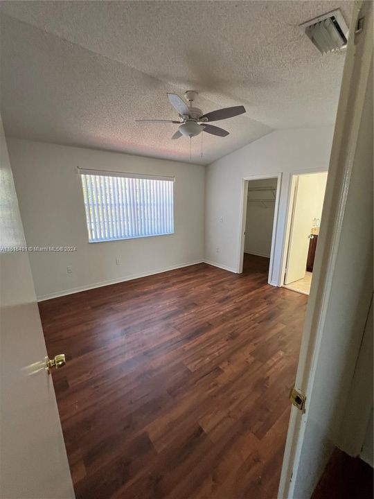 Recently Rented: $3,600 (4 beds, 2 baths, 1912 Square Feet)