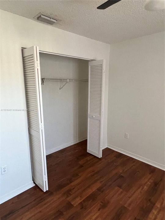 Recently Rented: $3,600 (4 beds, 2 baths, 1912 Square Feet)