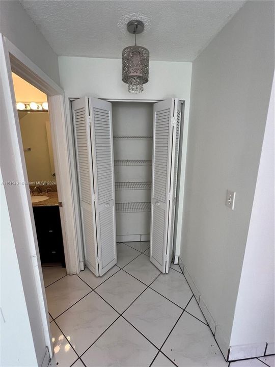 Recently Rented: $3,600 (4 beds, 2 baths, 1912 Square Feet)