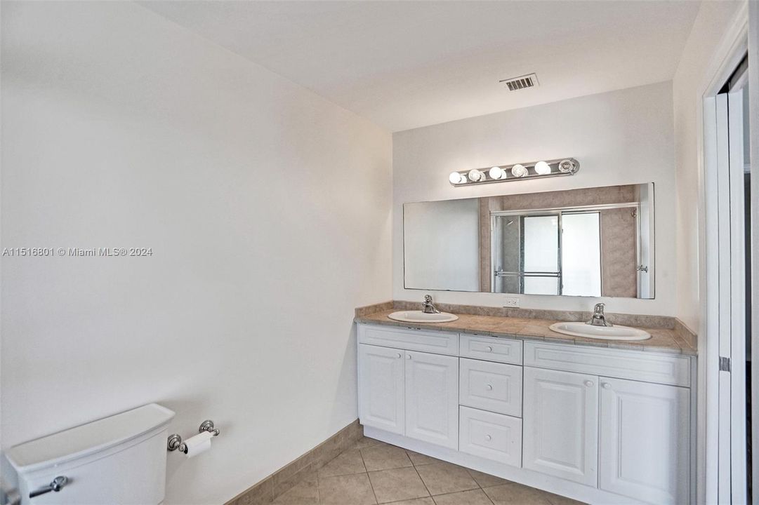 For Sale: $749,000 (3 beds, 2 baths, 1590 Square Feet)