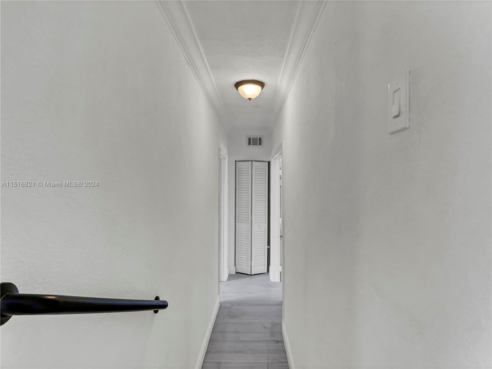 Recently Rented: $3,200 (3 beds, 2 baths, 1722 Square Feet)