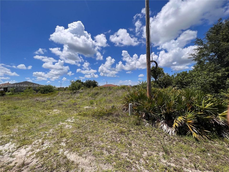 Active With Contract: $20,000 (0.51 acres)