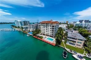 For Sale: $549,000 (2 beds, 2 baths, 1230 Square Feet)