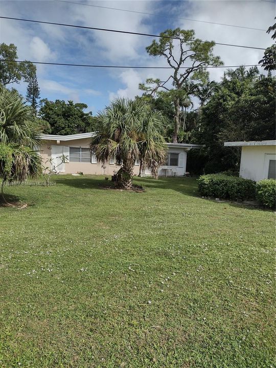 最近售出: $425,000 (3 贝兹, 2 浴室, 1586 平方英尺)