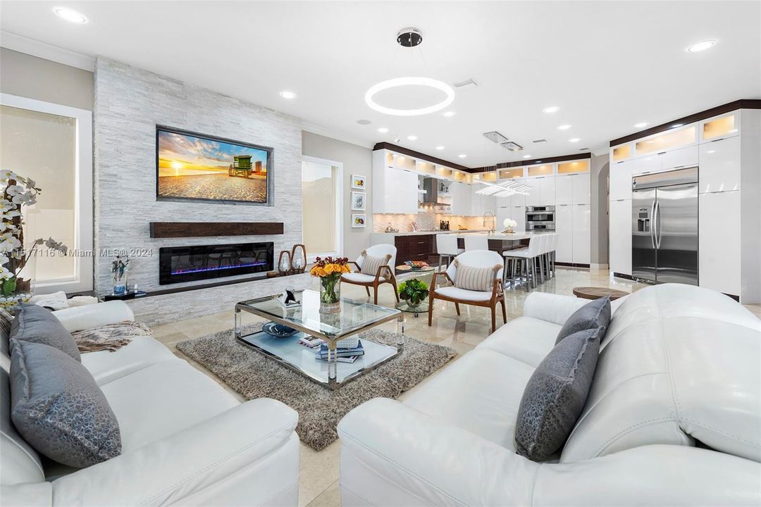 Recently Sold: $1,995,000 (5 beds, 4 baths, 4264 Square Feet)