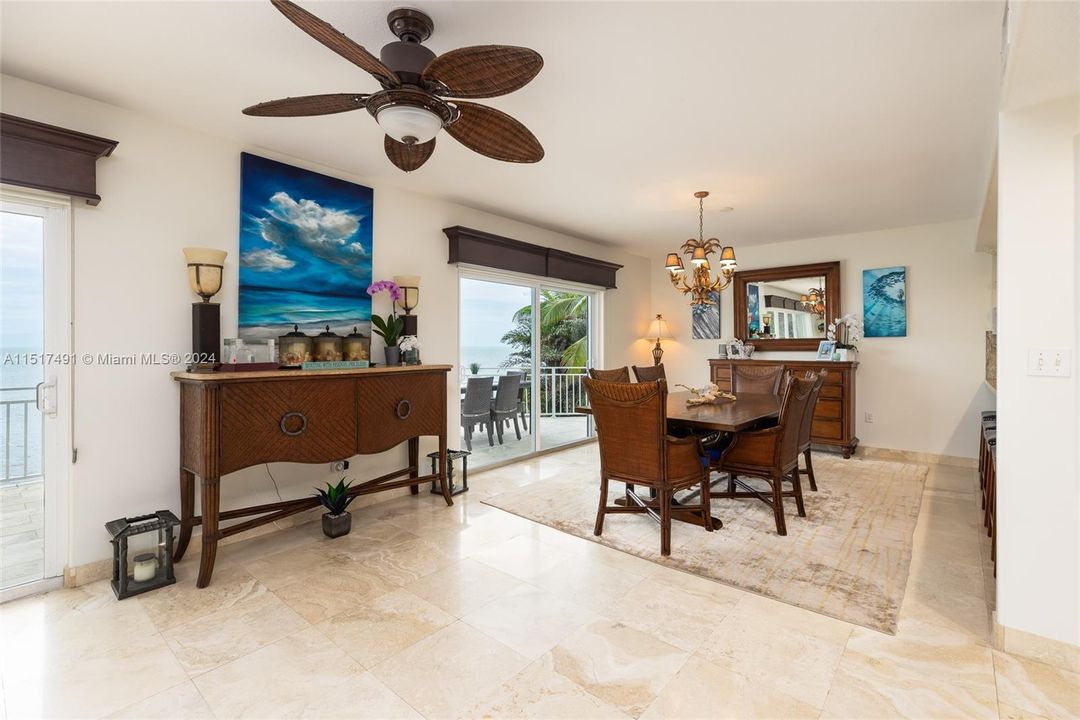 Recently Sold: $5,800,000 (3 beds, 4 baths, 2960 Square Feet)