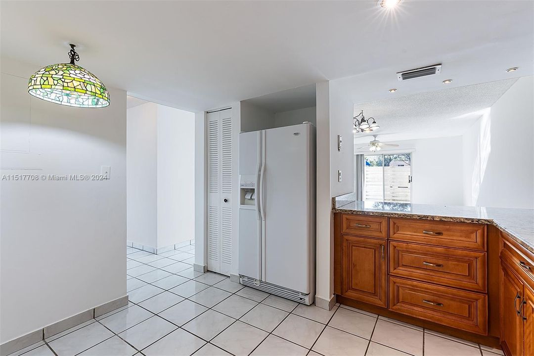 Recently Sold: $449,000 (2 beds, 2 baths, 1592 Square Feet)