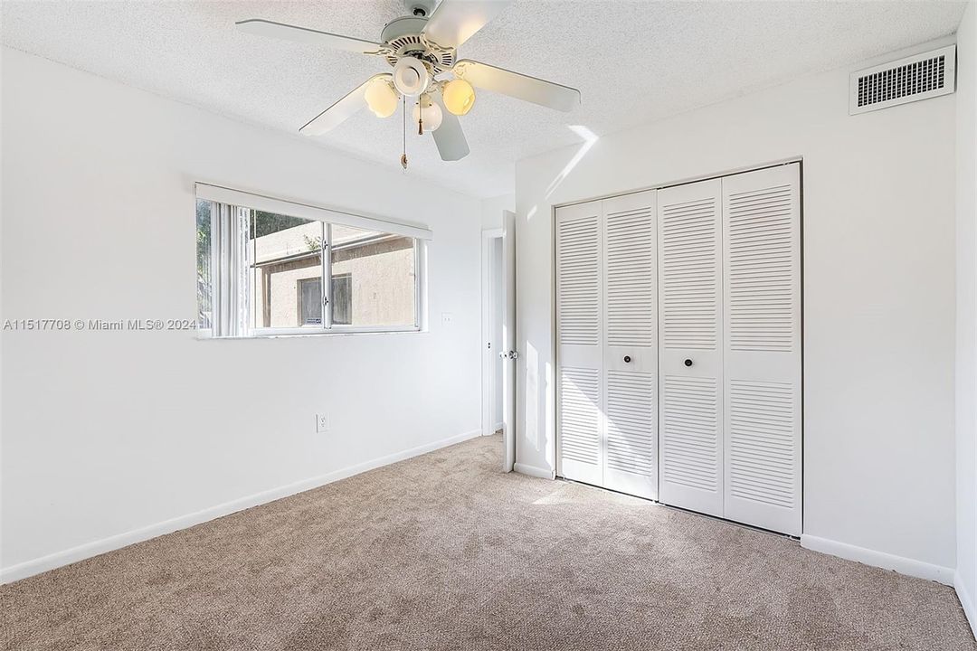 Recently Sold: $449,000 (2 beds, 2 baths, 1592 Square Feet)