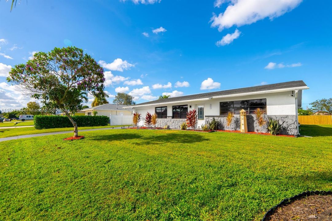 Recently Rented: $3,450 (4 beds, 2 baths, 0 Square Feet)